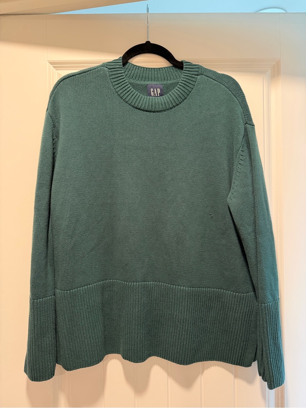 GAP Women’s Crewneck Sweater in Dark Green